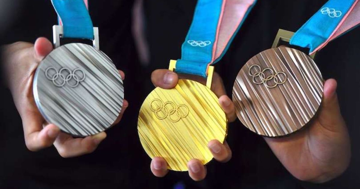 Medallas olímpicas de Tokio se harán con desechos electrónicos