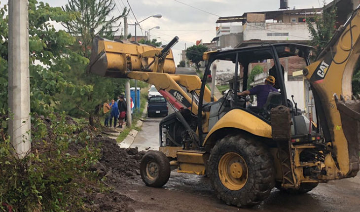 Continúa el retiro de residuos en zonas afectadas por lluvias en Morelia, Michoacán