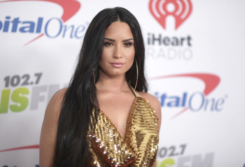 Demi Lovato se encuentra estable tras ser hospitalizada por aparente sobredosis