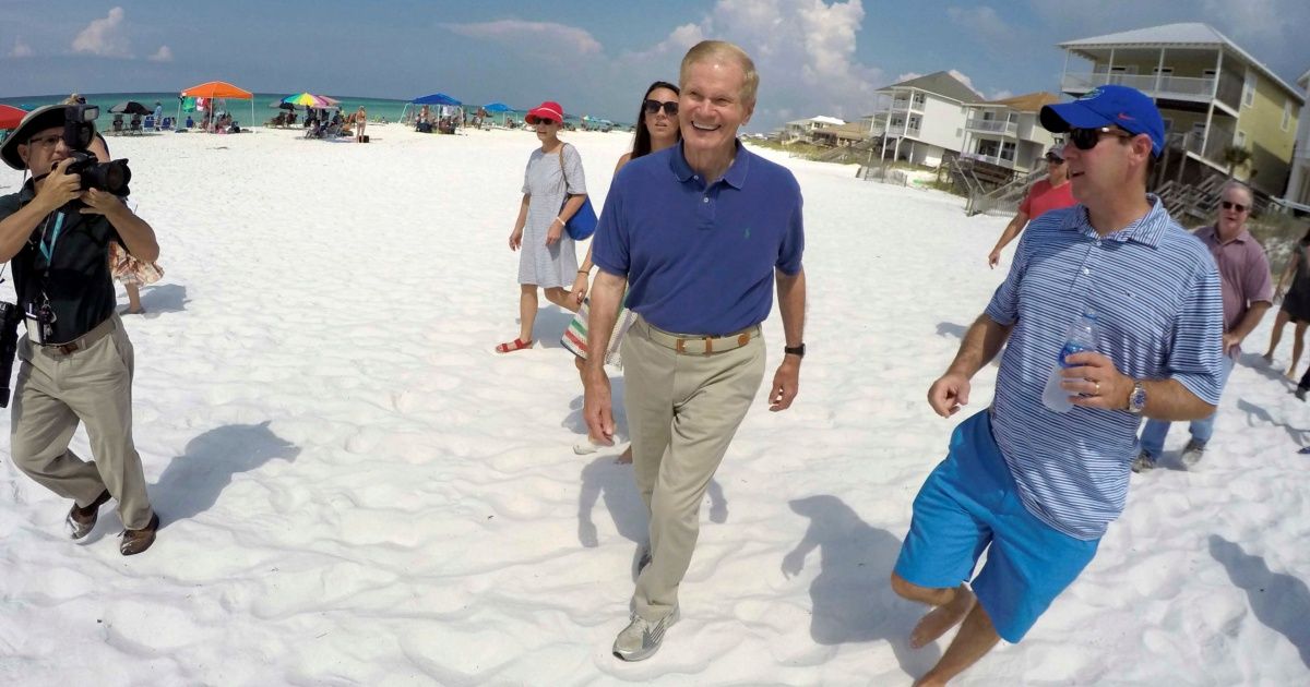 El gobernador de Florida es más rico de lo que se sabía