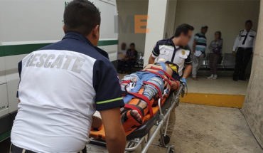 En Zamora, Michoacán, motociclistas intentan disparar contra automovilista; éste los atropella y escapa