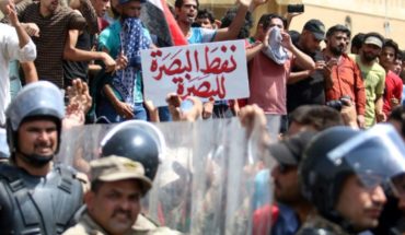 Iraquíes exigen cambios tras segunda semana de protestas