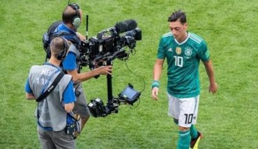 “Maltrato y racismo”: Özil se retiró de la Selección de Alemania en medio de un caos