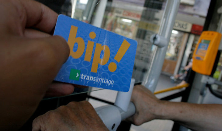Ministra de Transportes apuntó a administración de Bachelet tras fallas en recarga de tarjeta Bip!