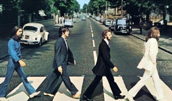 Paul McCartney volvió a caminar por Abbey Road y los fanáticos deliraron