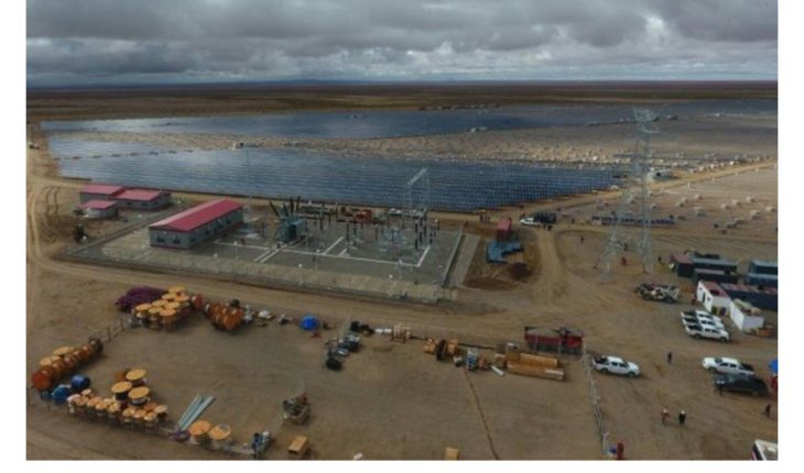 (#RenewableEnergy) En Potosí, #Bolivia, se construye una planta solar gigantesca que podría abastecer la mitad de la ene…