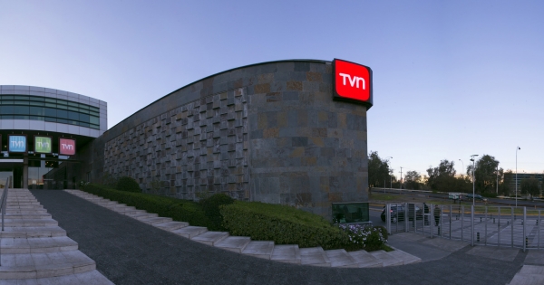 Tirita el filtrador de TVN: trabajadores recuerdan que asiste pena de cárcel si filtración provino del directorio