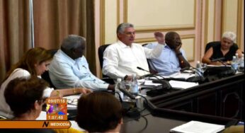Video: Díaz-Canel intercambia con presidentes del Poder Popular