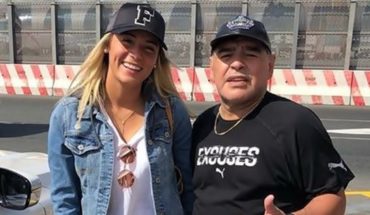 ¡Se casan! Diego Maradona y Rocío Oliva, comprometidos