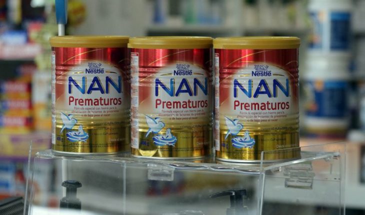Académico por Nan Prematuros: "La bacteria pudo llegar por contaminación cruzada en la elaboración o envasado del producto"