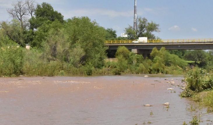 Aconseja Protección Civil Sinaloa evitar cruzar arroyos en lluvias