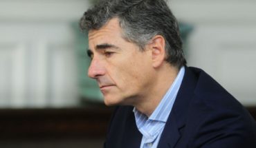 Andrés Velasco bajo fuego: insiste en tesis del fraude y detractores en Ciudadanos lo acusan de montar “show mediático”