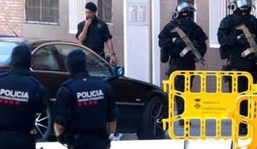 Ataque en Barcelona: un hombre entró con un cuchillo a una comisaría