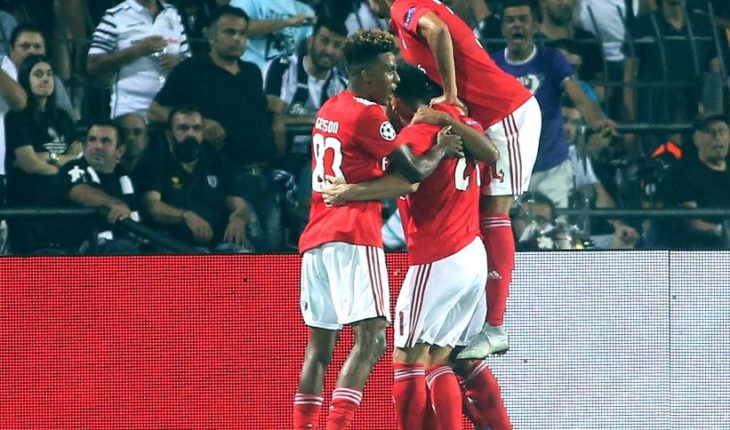 Benfica de Nicolás Castillo clasificó a la fase de grupos de la Champions League