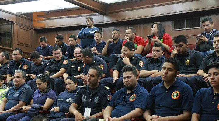 Congreso de Michoacán aprueba la Ley de Bomberos y con ella les otorga seguridad jurídica