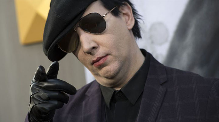 Debido a una supuesta intoxicación por calor, Marilyn Manson sufre desmayo en un concierto en Estados Unidos