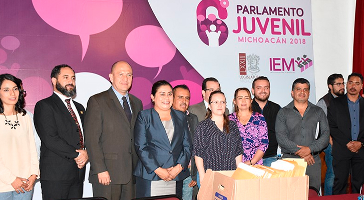 Diputados del Congreso de Michoacán seleccionan a integrantes del 6° Parlamento Juvenil