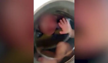 En Polonia, joven mete a un niño de dos años a una lavadora y publica el video en redes