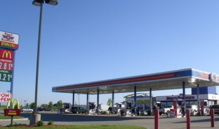Filial de combustibles del grupo Luksic anuncia acuerdo para adquirir red de travel centers en EEUU