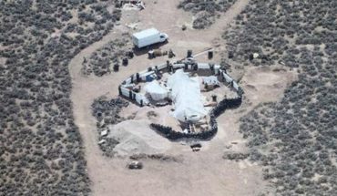 Hallan 11 niños en cautiverio en Nuevo México, EU