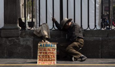 Informalidad volvería pobres a 30 millones de mexicanos