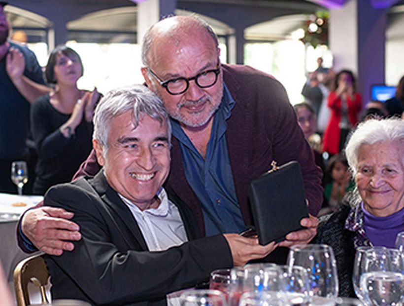 Jorge González fue reconocido como "Figura Fundamental de la Música Chilena" por la SCD