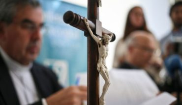 Laicos piden salida de sacerdotes sospechosos de encubrir abusos