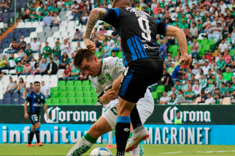 León imposes upon a Queretaro with errors in the MX League