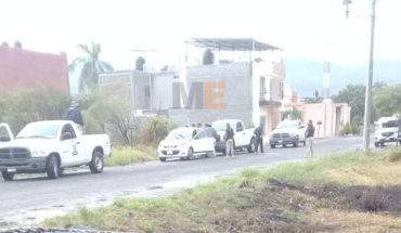 Luego de ser retenidos por sujetos armados y despojados de su vehículo, liberan a dos estudiantes en Apatzingán