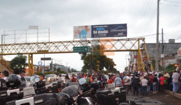 Manifestantes bloquean avenida Madero en Morelia, Michoacán