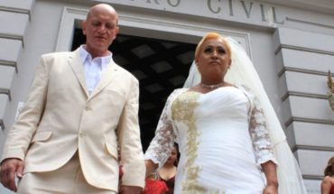 Mujer trans se casa con estadounidense en México