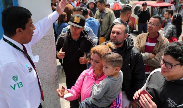 Perú aumenta restricciones para ingreso de venezolanos y entrega alternativas para quienes piden refugio
