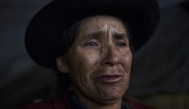 Perú estrena ley pionera y entrega restos de desaparecidos