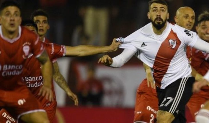 Pity Martínez tiró un penal a las nubes y River empató 0 a 0 con Huracán
