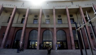 Profesores Pablo Ruiz-Tagle y Jean Pierre Matus disputarán en segunda vuelta el decanato de la Facultad de Derecho