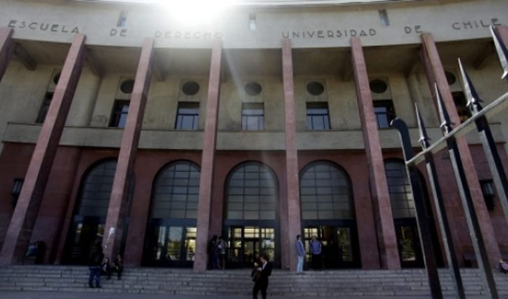 Profesores Pablo Ruiz-Tagle y Jean Pierre Matus disputarán en segunda vuelta el decanato de la Facultad de Derecho