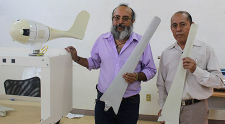 Profesores y alumnos de la UTVCO diseñan palas de aerogeneradores con bagazo de maguey