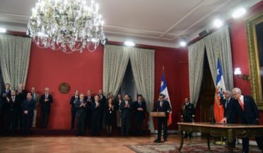 Se quedó pegado con Bachelet: el discurso de Piñera en el cambio de gabinete