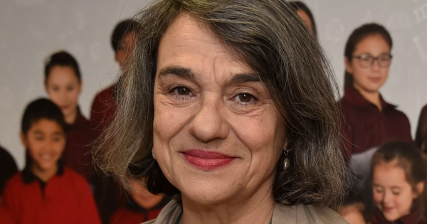 Sol Serrano, primera mujer en ganar el Premio Nacional de Historia