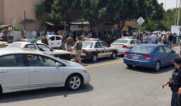Taxis amarillos regresan a San Ysidro; Ayuntamiento mantiene vigilancia
