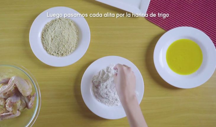 Video: Cap. 4: Alitas de pollo apanadas con salsa de miel mostaza | Caracol TV