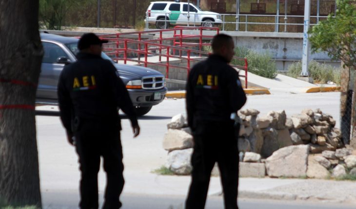 transl: They are murdering six people in a house in Ciudad Juarez