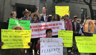 Analyzes court injunction against Grupo Mexico