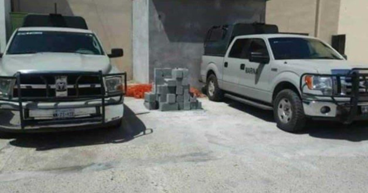 Ensure trucks Apocryphal books of the Marina in Tamaulipas