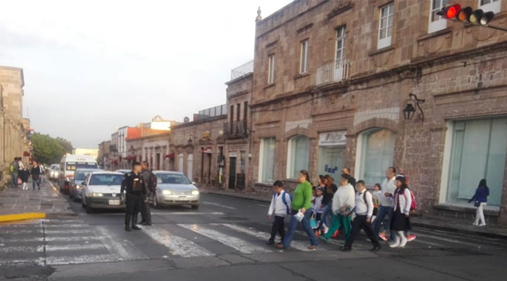 Implemented operating on the occasion of back to school in Morelia, Michoacán