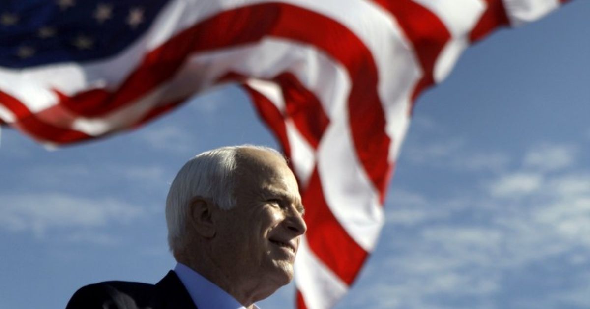 'La guerra es miserable más allá de la descripción': Citas de John McCain