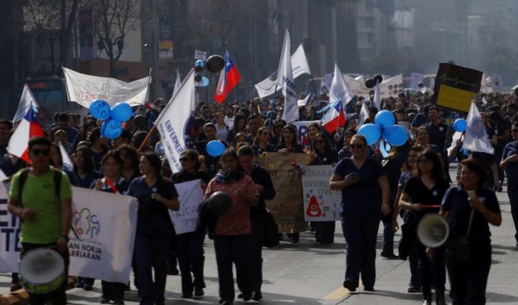 translated from Spanish: Minsal announced contingency measures before the strike of nurses
