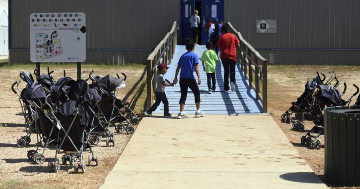 Report points out that the ICE coerced parents immigrants