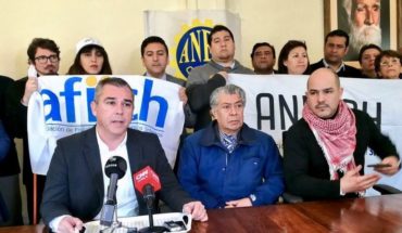 translated from Spanish: Trabajadores del SII convocaron a un paro nacional para este miércoles