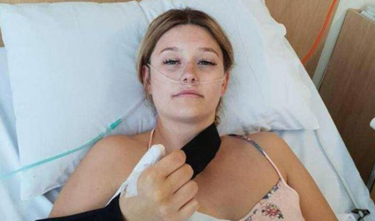 Amputan el pulgar de joven inglesa que desarrolló cáncer; solía morderse las uñas